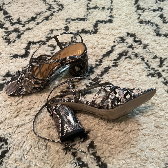 Sam Edelman Daffodil Snake Print Strappy Block Heels - Sz 8 - Picture 7 of 16